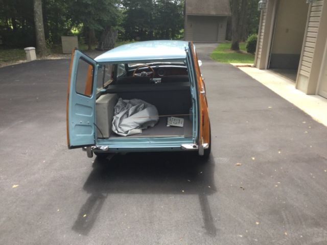 1961 Austin 2 Door Woodie Wagon - photo 12
