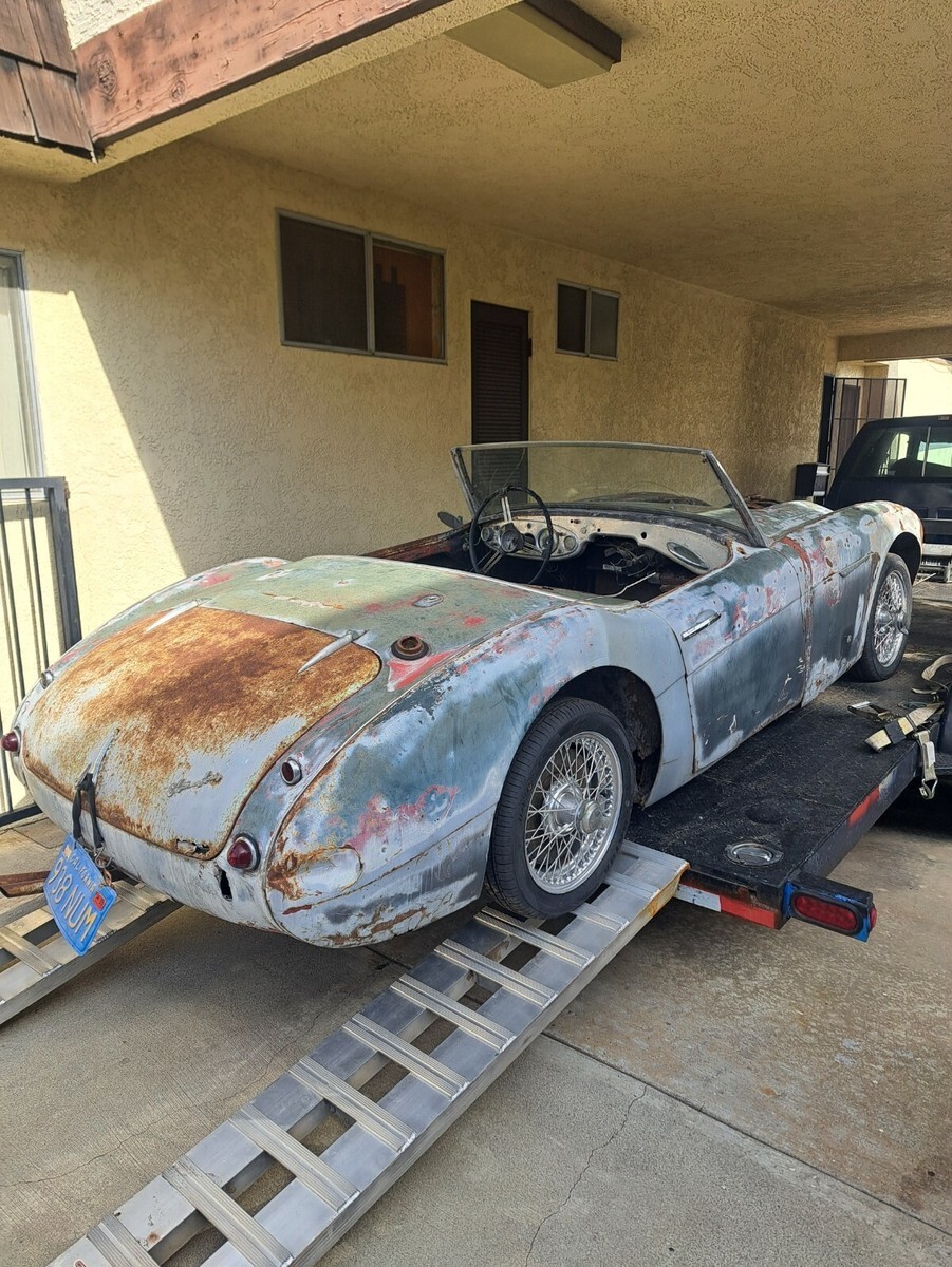 1961 Austin Healey 3000 Central California Farm Find - photo 5