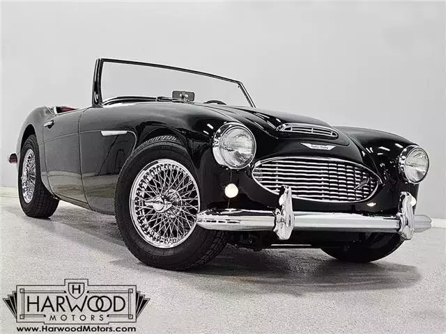 1961 Austin-Healey 3000 BT7 12125 Miles Black Roadster 2912 cc inline-6 1961 Austin-Healey 3000 BT7