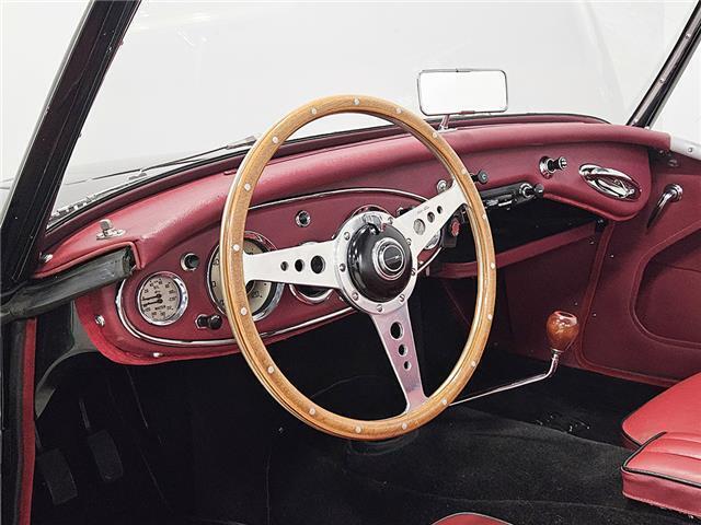 1961 Austin-Healey 3000 BT7 - photo 9