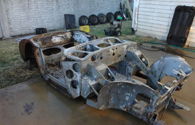 1961 Austin Healey 3000 BT7 Barn Find Completely Disassembled Extra & New Parts 1961 Austin Healey 3000