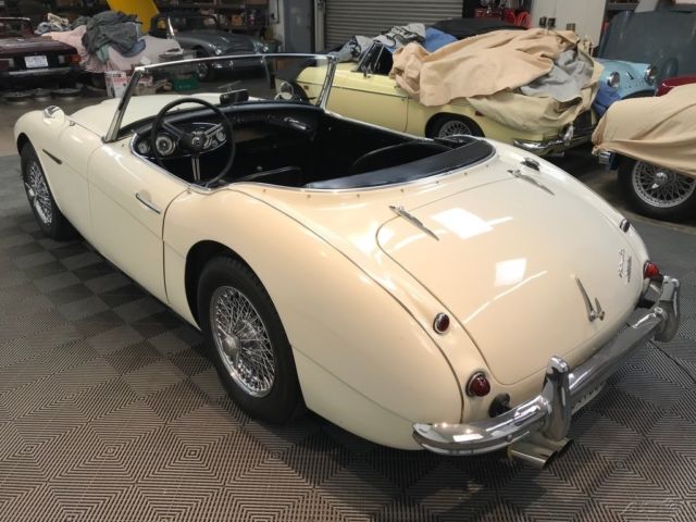 1961 Austin Healey 3000 4-SPEED - OVERDRIVE, CHROME WIRES. - photo 8