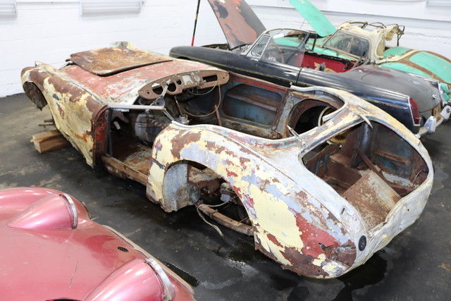 1961 Austin Healey 3000 MK1 Parts Car or Restoration - photo 6