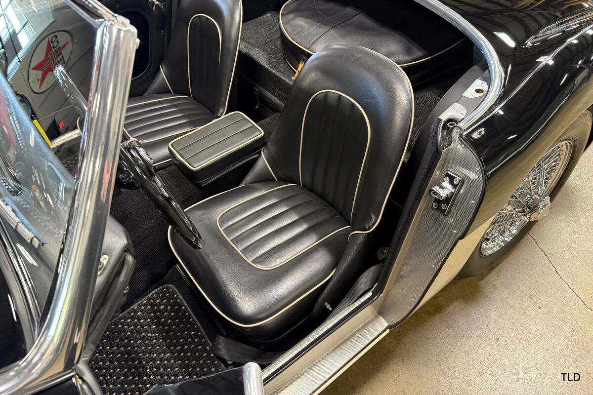 1961 Austin Healey 3000 MK1 BN7 Roadster - photo 7