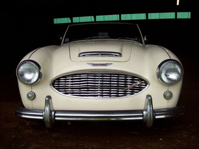 1961 AUSTIN HEALEY 3000. VERY NICE SHAPE. WELL MAINTANED 1961 Austin Healey 3000 BT7