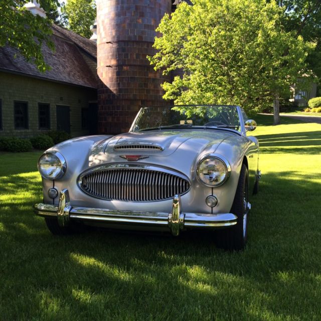 1961 Austin Healey 3000 Tri Carb BN7 - photo 3
