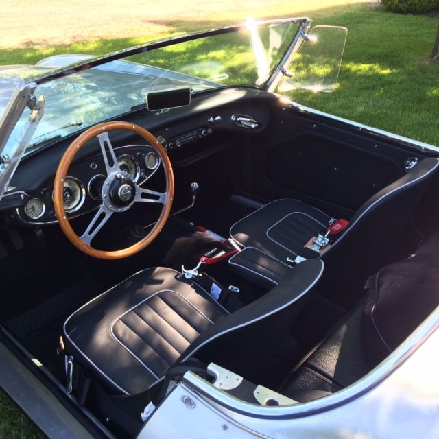 1961 Austin Healey 3000 Tri Carb BN7 - photo 6