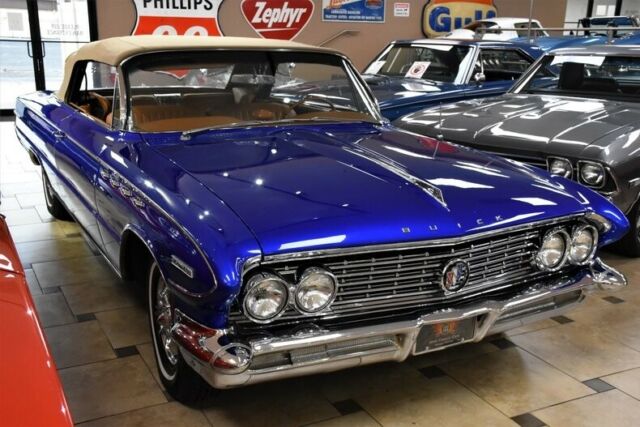 1961 Buick Electra 225 - photo 13