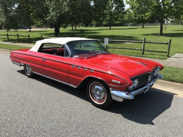 1961 Buick Electra 225 Convertible 445 V8 - photo 13