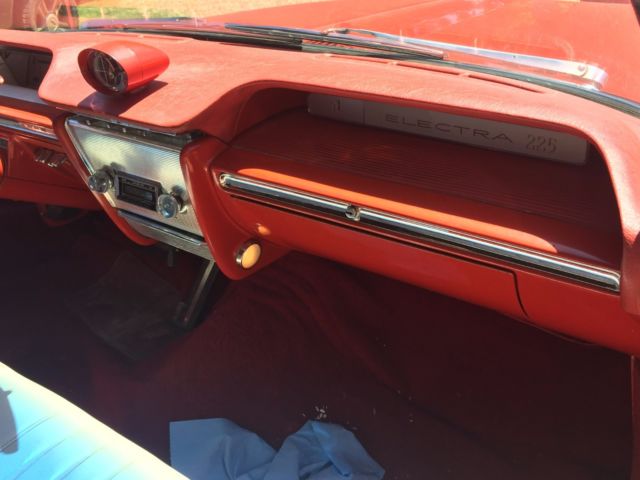 1961 Buick Electra 225 - photo 12