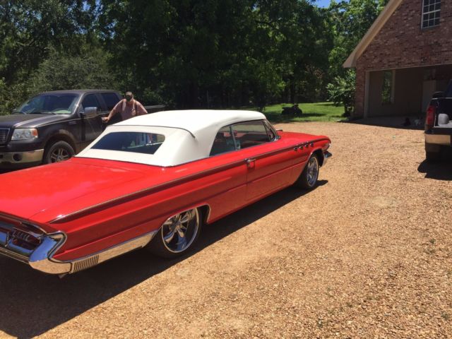 1961 Buick Electra 225 - photo 6