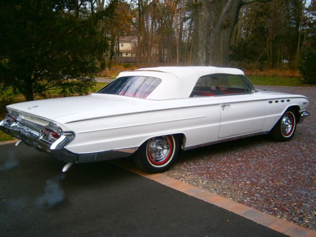 1961 Buick Electra 225 - photo 3