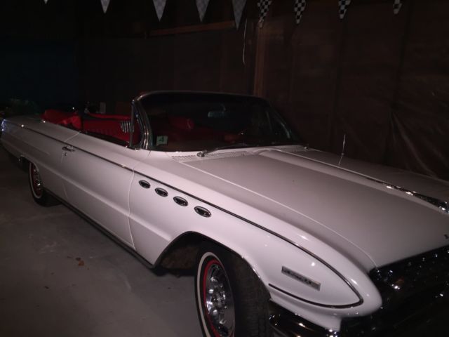 1961 Buick Electra 225 - photo 6