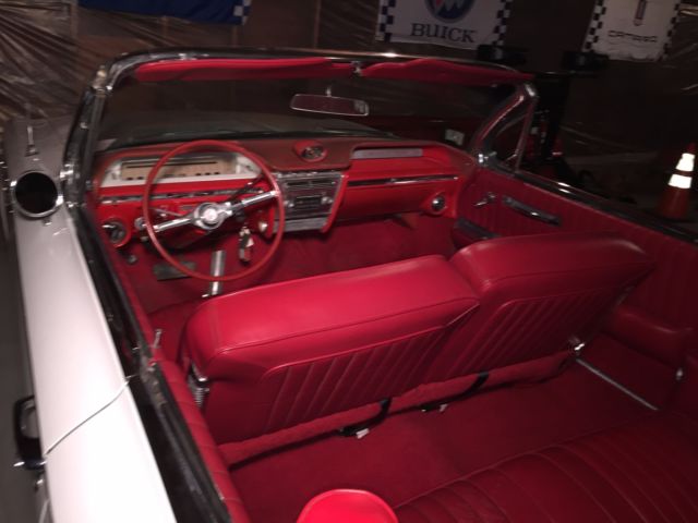 1961 Buick Electra 225 - photo 9