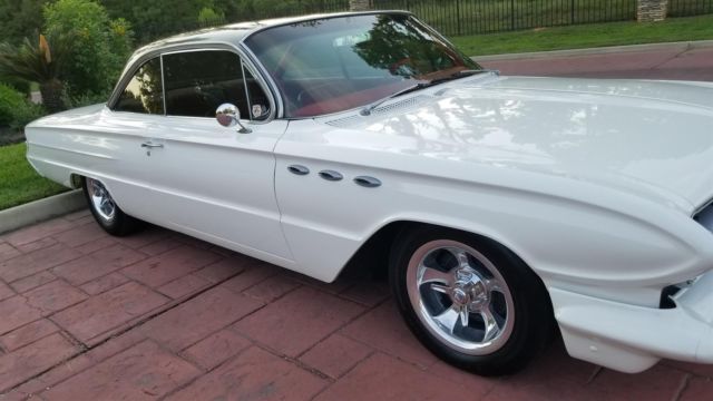 1961 Buick Invicta Bubbletop Resto-Mod - photo 10