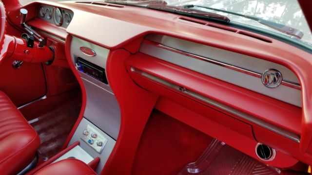 1961 Buick Invicta Bubbletop Resto-Mod - photo 3