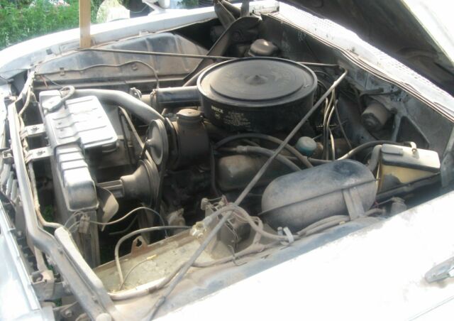1961 Buick Invicta Convertible - photo 11