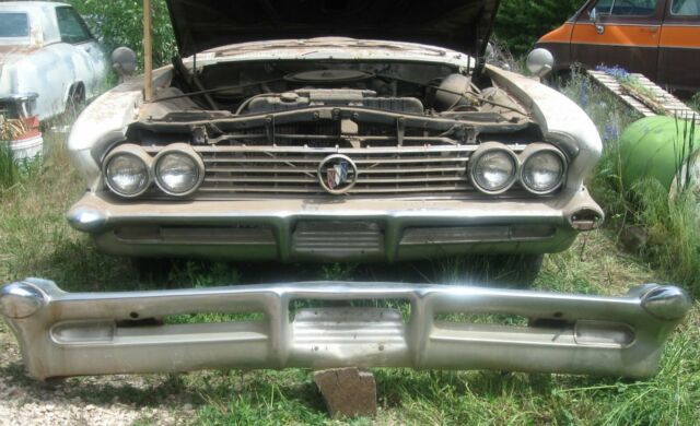 1961 Buick Invicta Convertible - photo 12
