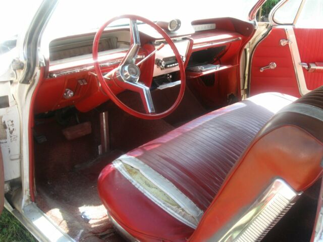 1961 Buick Invicta Convertible - photo 7