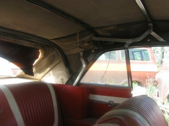 1961 Buick Invicta Convertible - photo 9