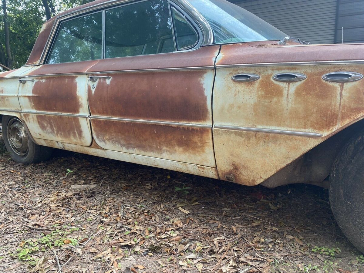 1961 Buick Invicta invicta - photo 2