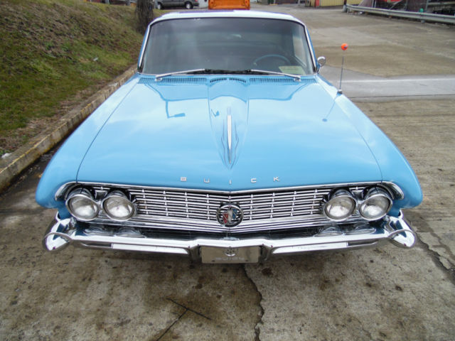 1961 Buick LeSabre - photo 2