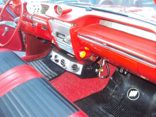 1961 Buick LeSabre 2 door hardtop - photo 7