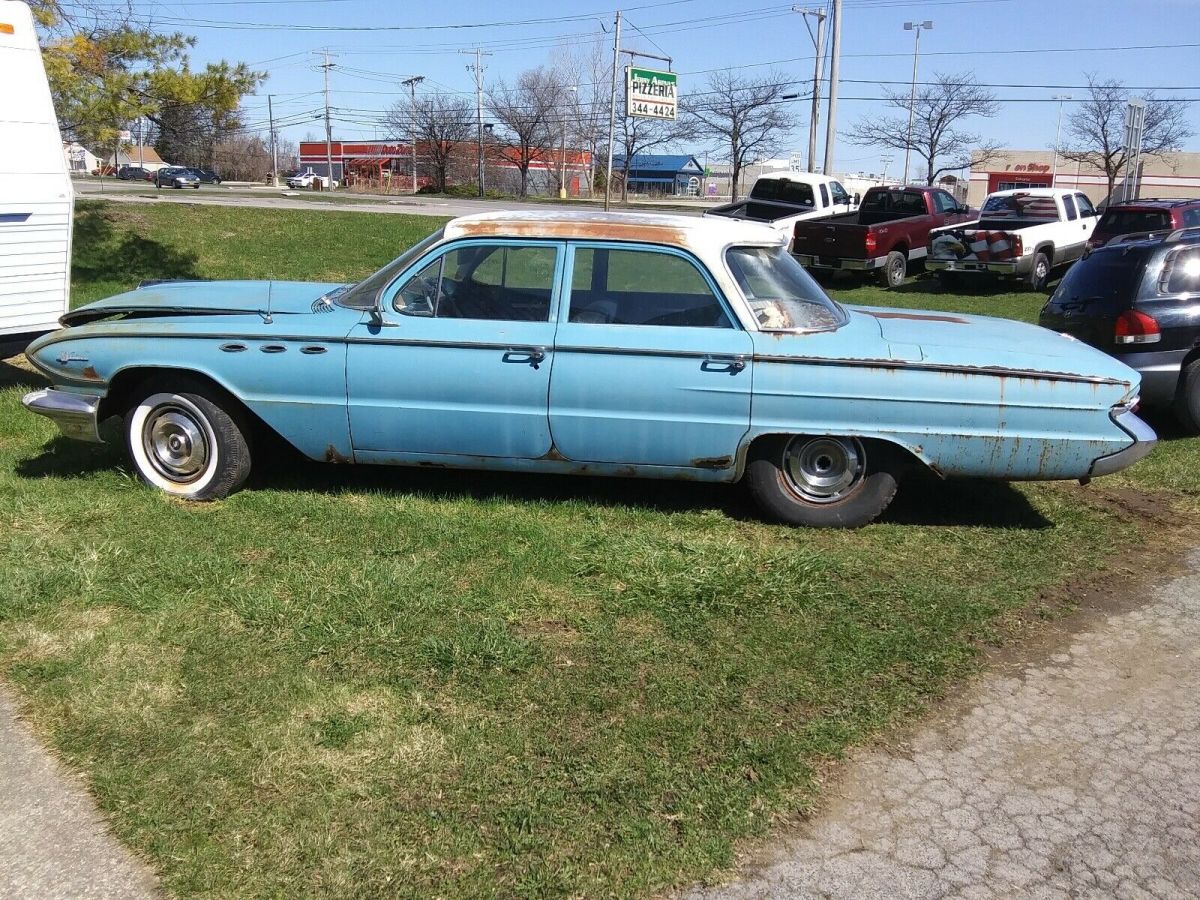 1961 Buick Le Sabre 4 door