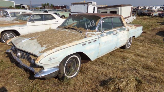 1961 Buick LeSabre 4 DOOR HARDTOP ***NO RESERVE**** - photo 2