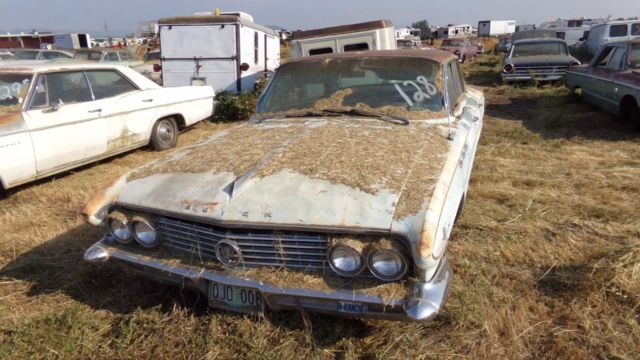 1961 Buick LeSabre 4 DOOR HARDTOP ***NO RESERVE**** - photo 3