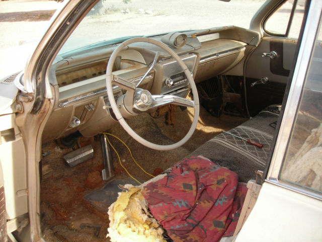 1961 Buick LeSabre Base Hardtop 4-Door - photo 12
