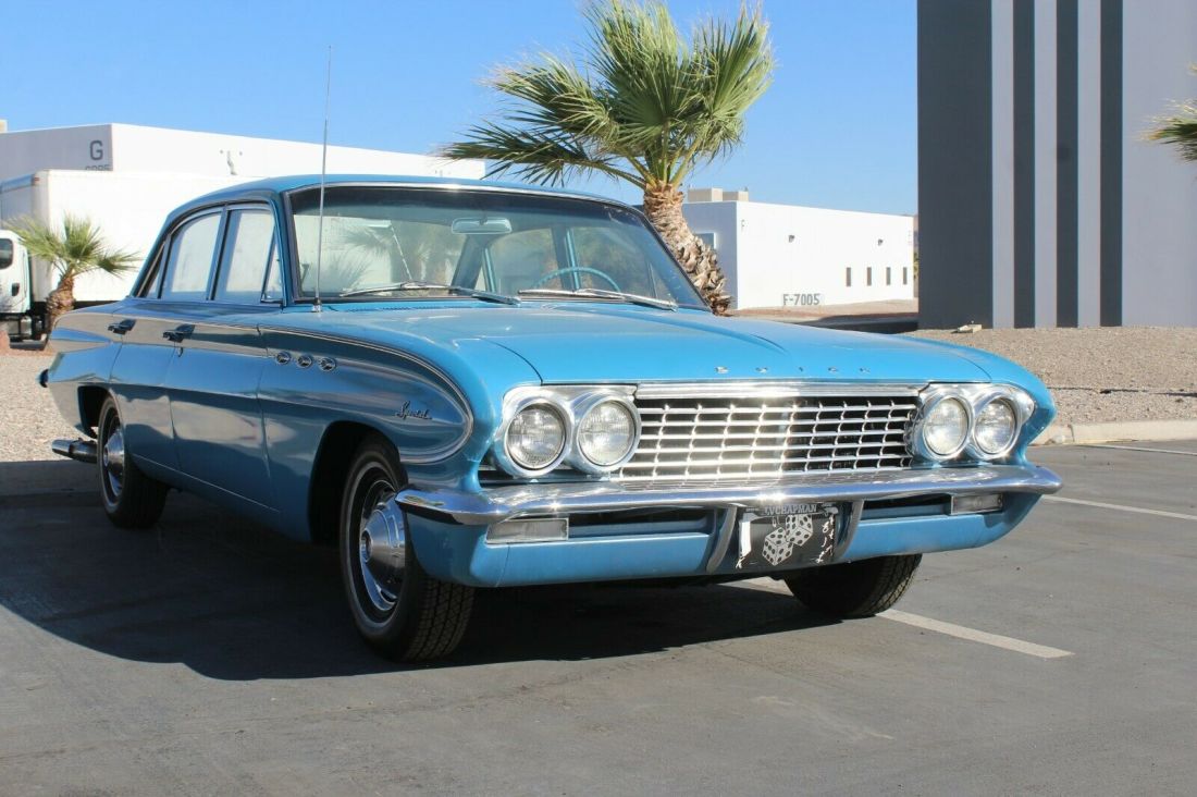 1961 Buick Special Deluxe - photo 2