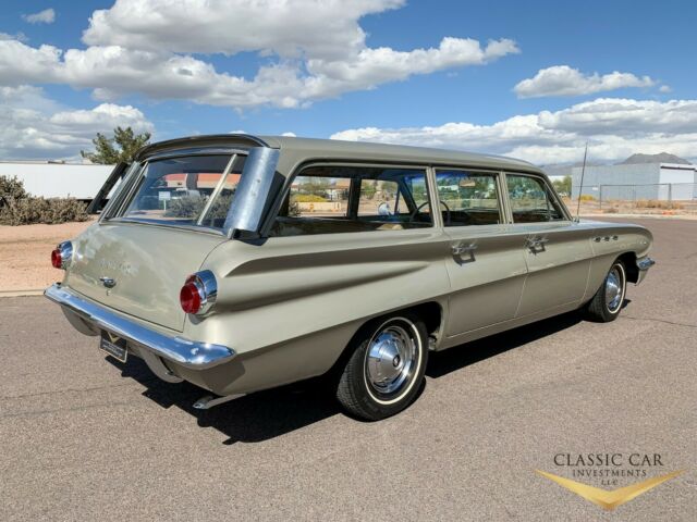 1961 Buick Special Wagon - photo 3