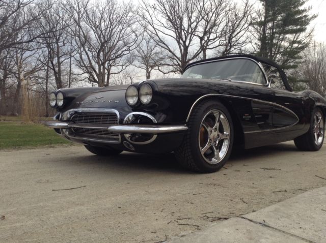 1961 Chevrolet Corvette - photo 2