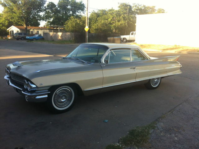 1961 Cadaillac Coupe De Ville 2 Door Coupe, Bubble Top 1961 Cadillac DeVille