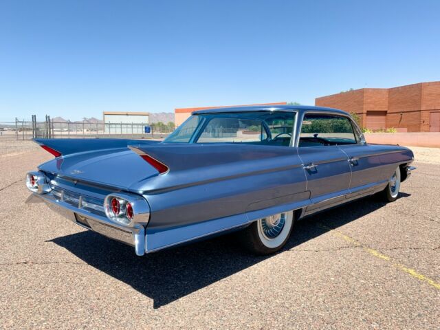1961 Cadillac Sedan DeVille 4DR HT - photo 4