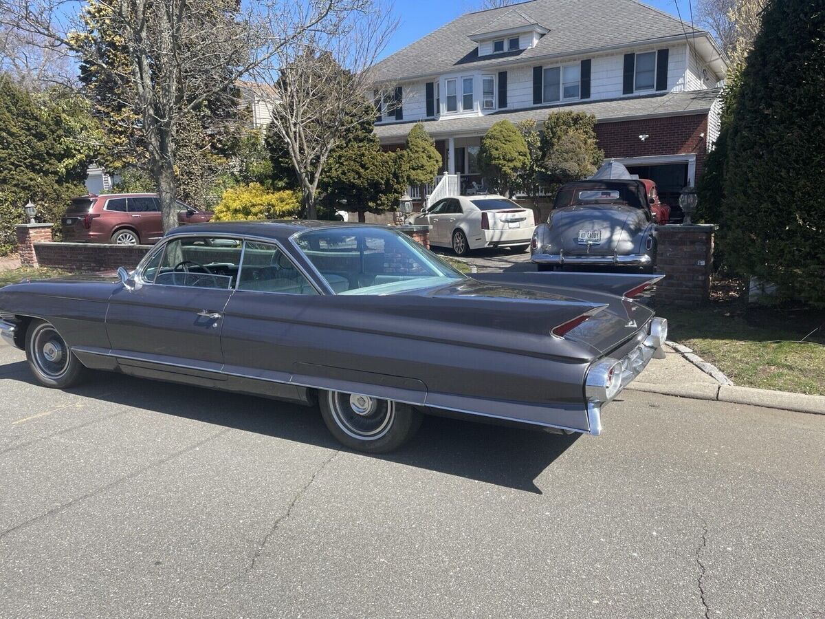 1961 Cadillac 62 - photo 2