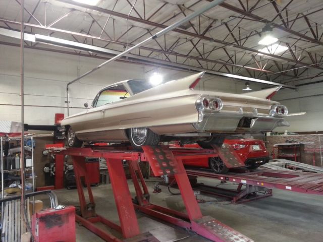 1961 Cadillac DeVille - photo 12