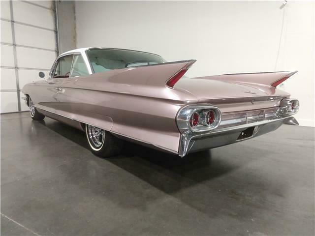 1961 Cadillac DeVille - photo 4
