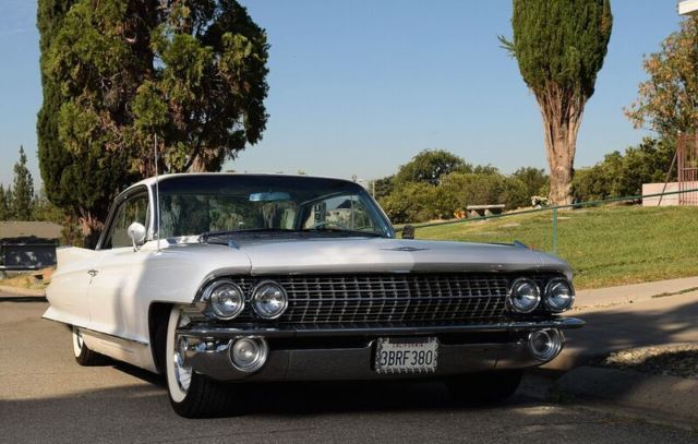 1961 Cadillac DeVille - photo 2