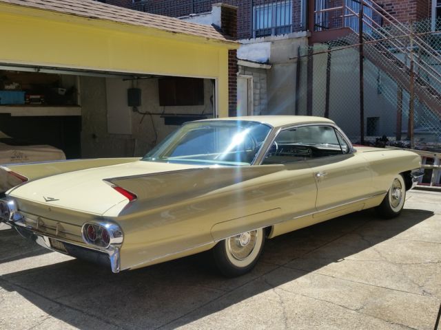 1961 Cadillac DeVille - photo 2