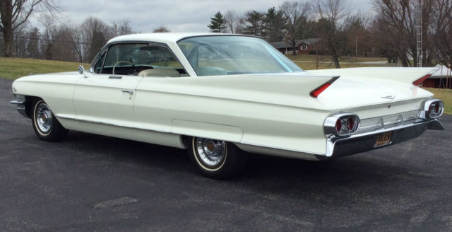 1961 Cadillac Coupe DeVille. Original 96k miles 2 door hardtop SHARP car SW IND 1961 Cadillac DeVille