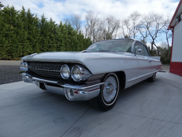 1961 Cadillac DeVille Coupe Deville - photo 6