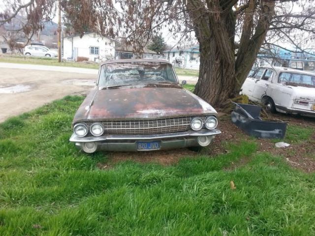 1961 Cadillac DeVille Base Sedan 4-Door