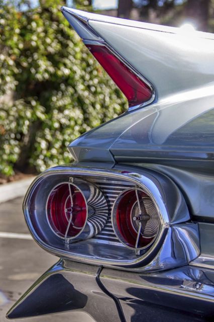 1961 Cadillac DeVille Convertible - photo 12