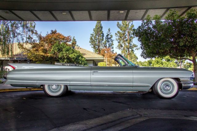 1961 Cadillac DeVille Convertible - photo 5