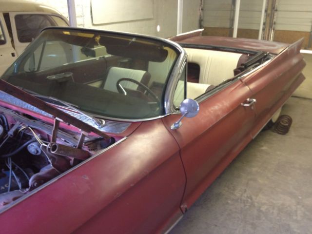 1961 Cadillac DeVille Convertible - photo 3
