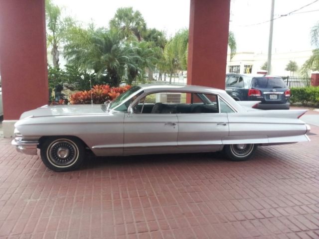 1961 Cadillac DeVille - photo 2