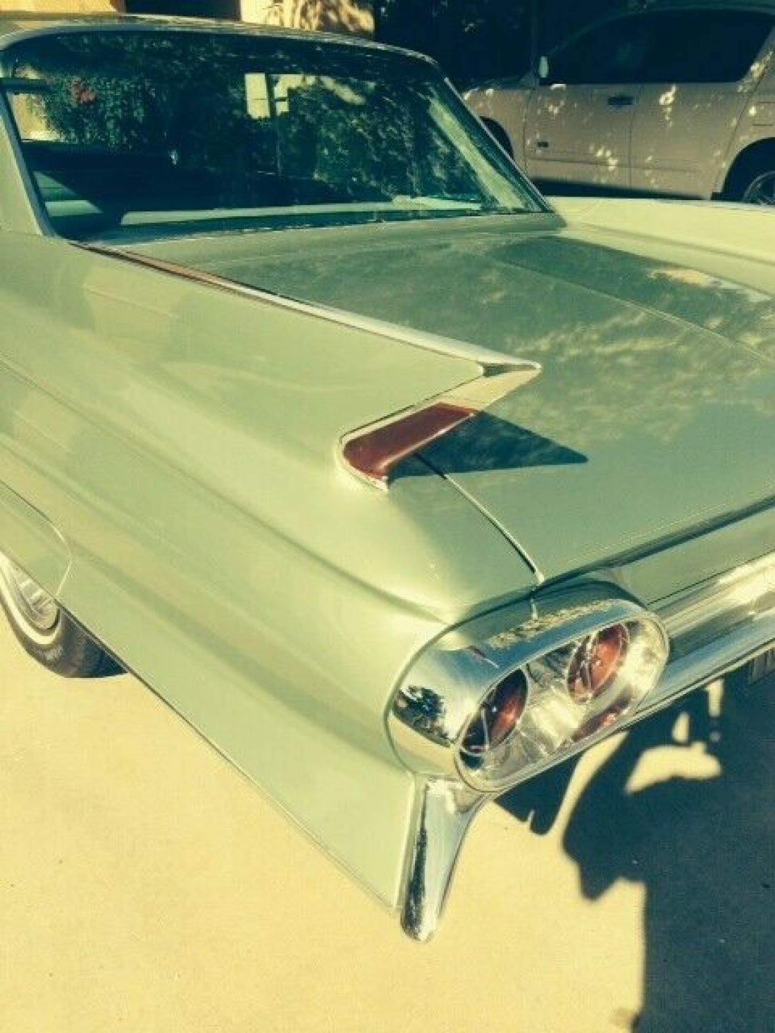 1961 Cadillac DeVille Base Sedan 4-Door - photo 11