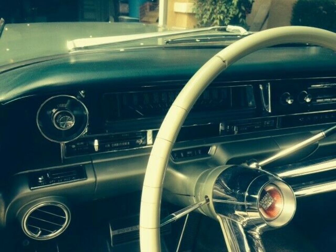 1961 Cadillac DeVille Base Sedan 4-Door - photo 7